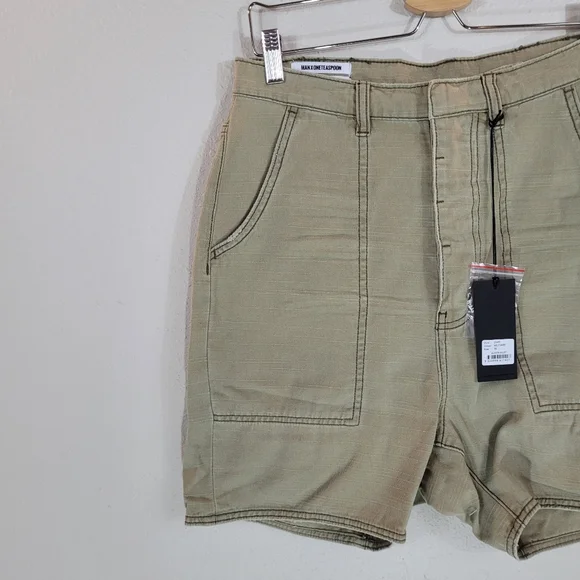 Man x One Teaspoon Bunker Shorts Size30